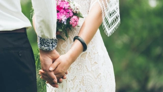 Bielizna pod suknię ślubną - jak wybrać odpowiednią?