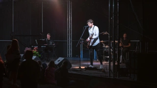 Jak się ubrać na koncert?