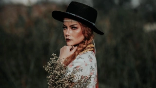 Czym jest styl boho i jak nosić go na co dzień?